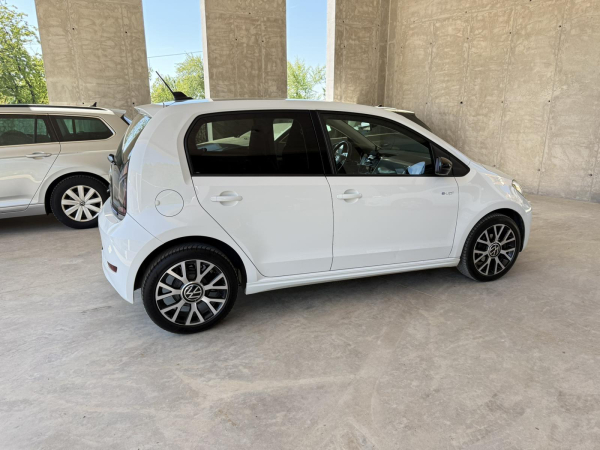 Volkswagen  eUP